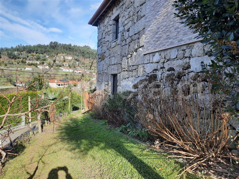 Moradia T2 Fafe, Freitas e Vila Cova - 1385412 - 1