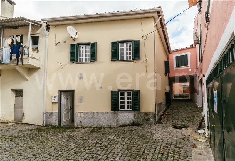 Moradia T2 Fundão, Aldeia Nova - 1362000 - 1