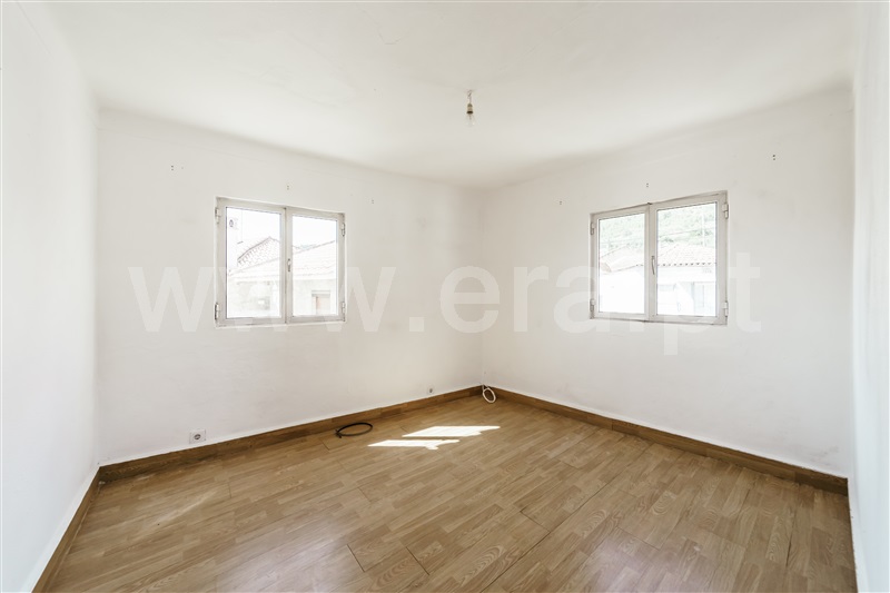 Moradia T2 Fundão, Cortiçada - 1378061 - 5