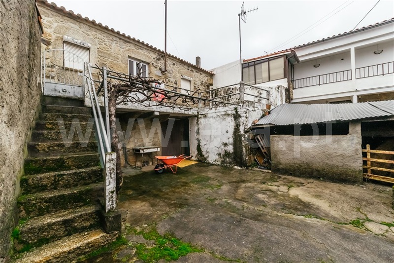 Moradia T2 Fundão, Monte Leal - 1373762 - 2