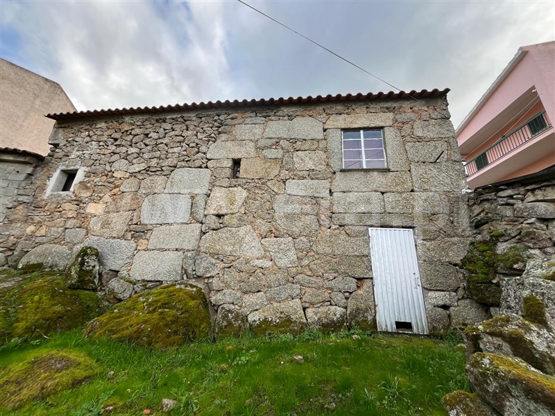 Moradia T2 Gouveia, Cativelos - 1462737 - 8