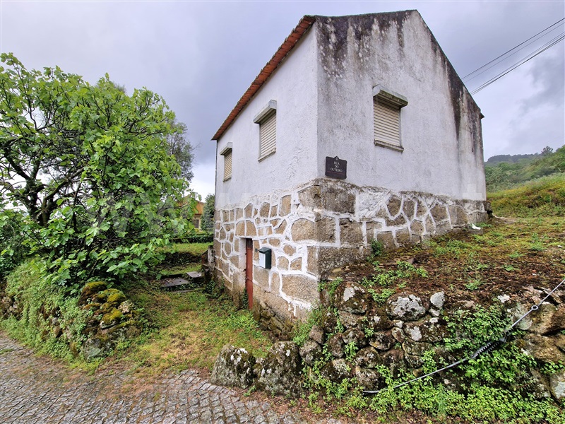 Moradia T2 / Guarda, Ramela