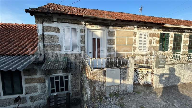 Moradia T2 / Guimarães, Candoso São Tiago e Mascotelos