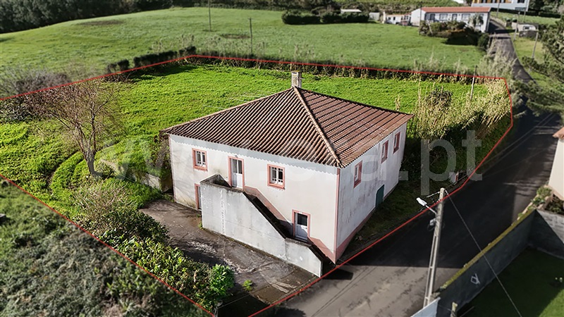 Moradia T2 à venda em Feteira, Horta — foto 2
