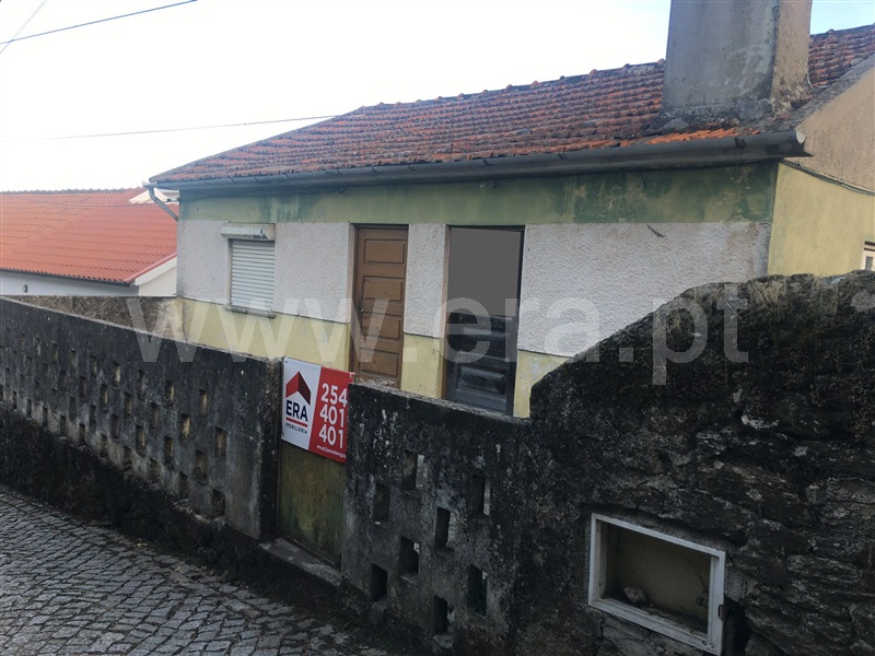 Moradia T2 / Lamego, Ferreiros de Avões