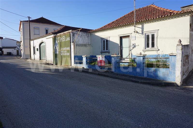 Moradia T2 / Lourinhã, Lourinhã e Atalaia
