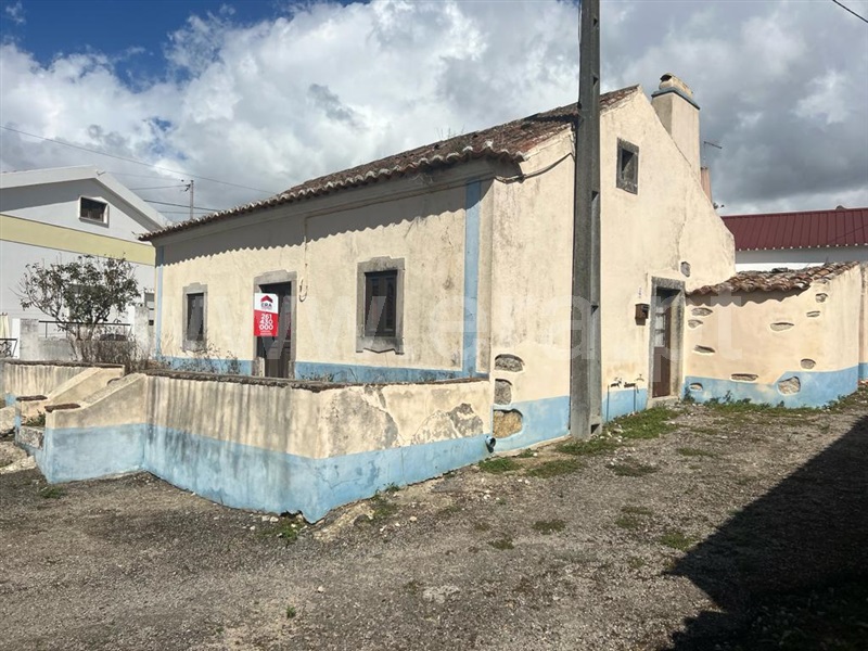 Moradia T2 / Lourinhã, São Bartolomeu dos Galegos e Moledo