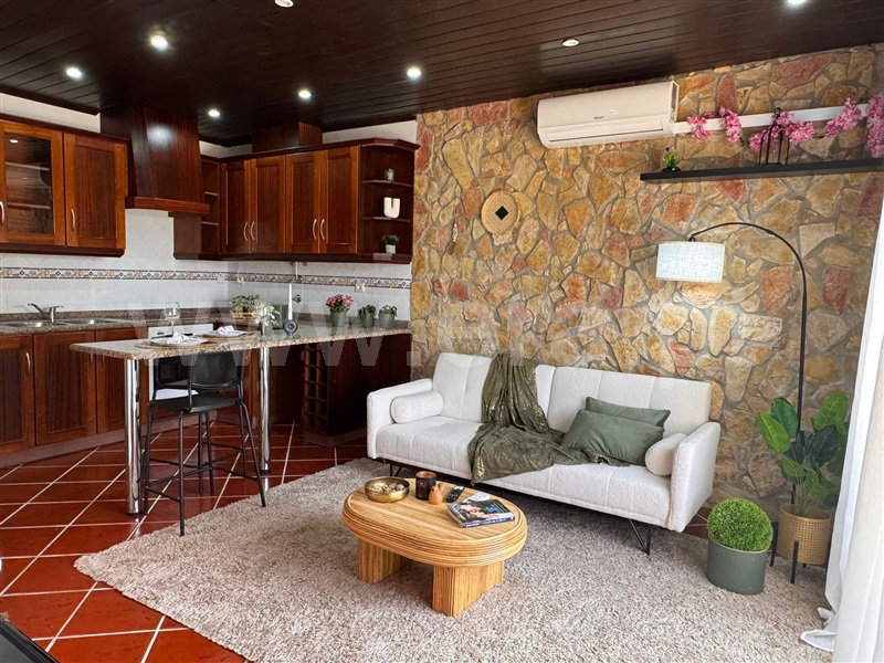 Moradia T2 / Lourinhã, São Bartolomeu dos Galegos e Moledo