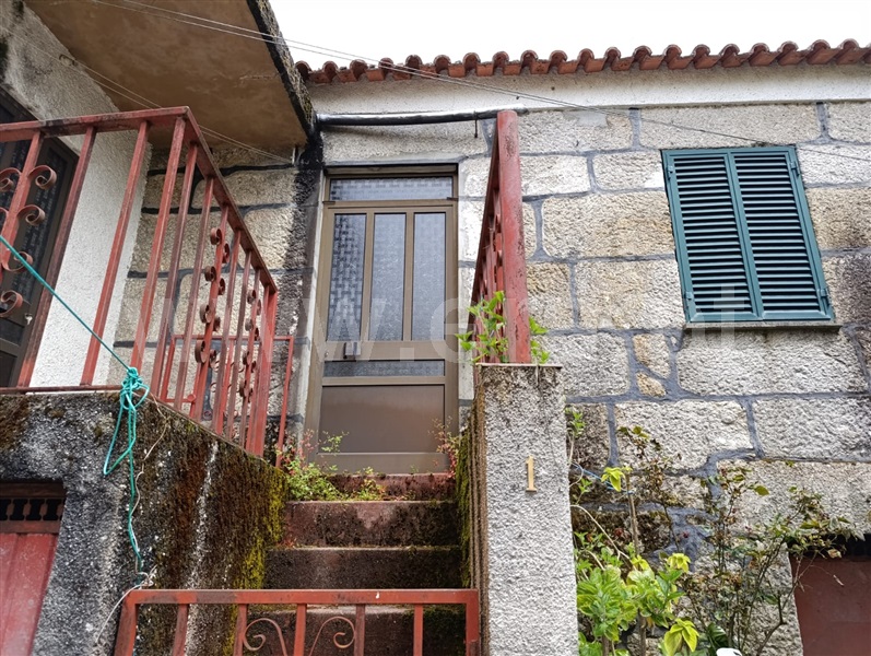 Moradia T2 / Mangualde, Fornos de Maceira Dão