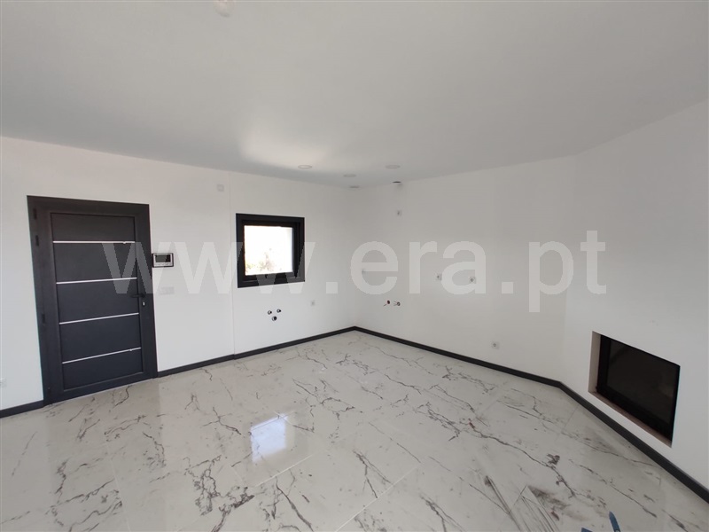 Moradia T2 Marco de Canaveses, Alpendorada, Várzea e Torrão - 1182478 - 9