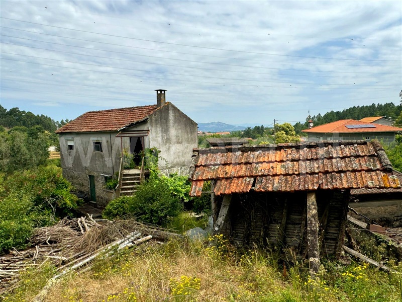 Moradia T2 / Marco de Canaveses, Avessadas e Rosém