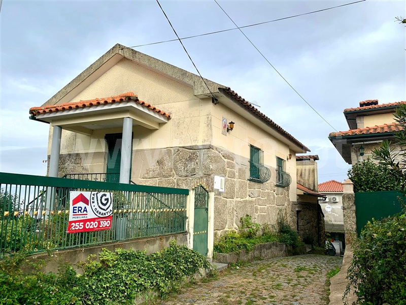 Moradia T2 / Marco de Canaveses, Paredes de Viadores e Manhuncelos