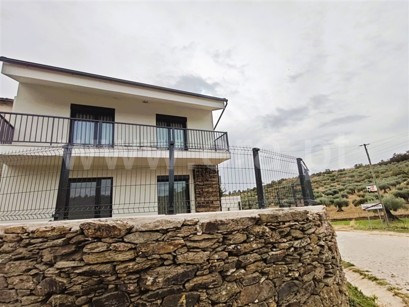 Moradia T2 / Mirandela, Mascarenhas