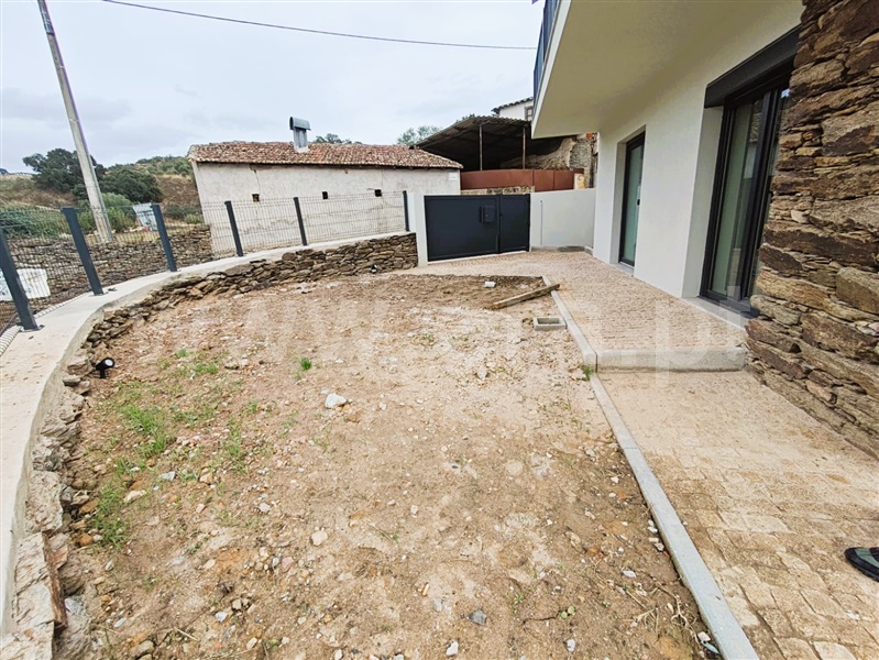 Moradia T2 à venda em Mascarenhas, Mirandela — foto 3