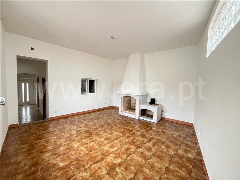 Moradia T2 / Montemor-o-Velho, Montemor-o-Velho e Gatões