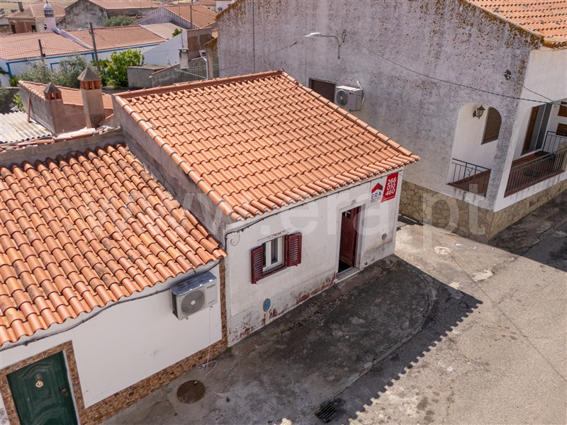 Moradia T2 / Mourão, Granja