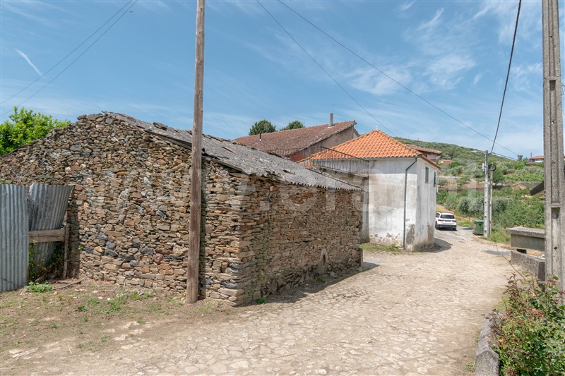 Moradia T2 à venda em Jou, Murça — foto 3