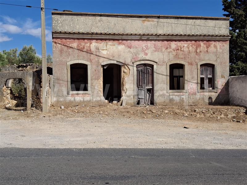 Moradia T2 à venda em Moncarapacho, Olhão — foto 2