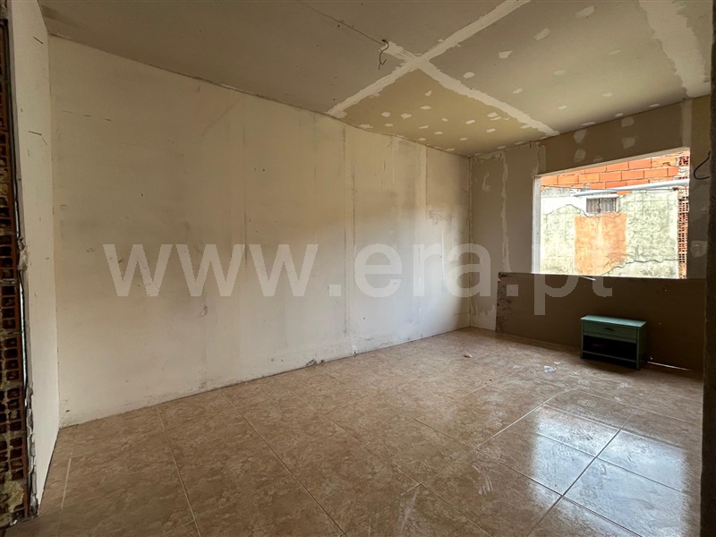 Moradia T2 à venda em Pinheiro da Bemposta, Travanca e Palmaz, Oliveira de Azeméis — foto 2
