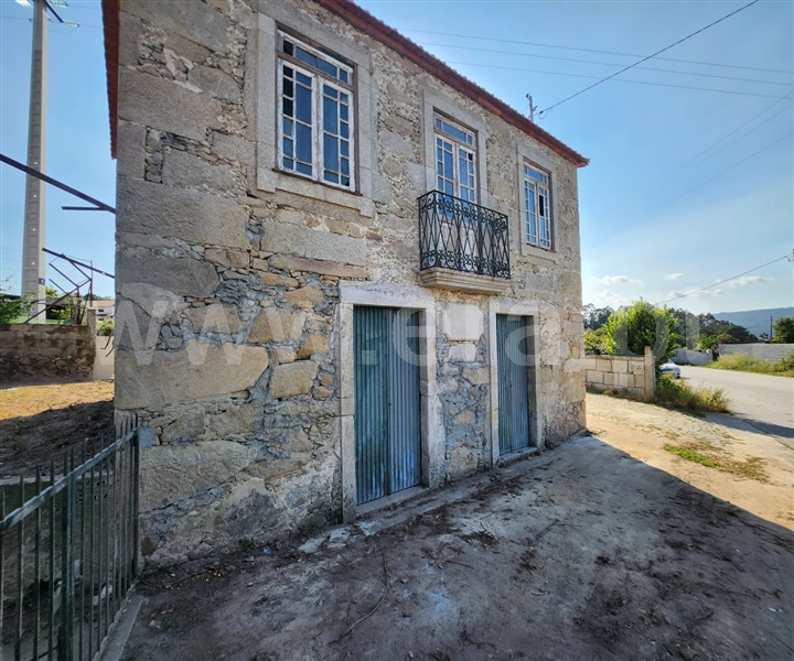 Moradia T2 à venda em Arcozelo das Maias, Oliveira de Frades — foto 4