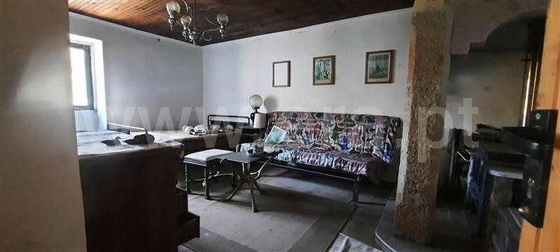 Moradia T2 à venda em Arcozelo das Maias, Oliveira de Frades — foto 4