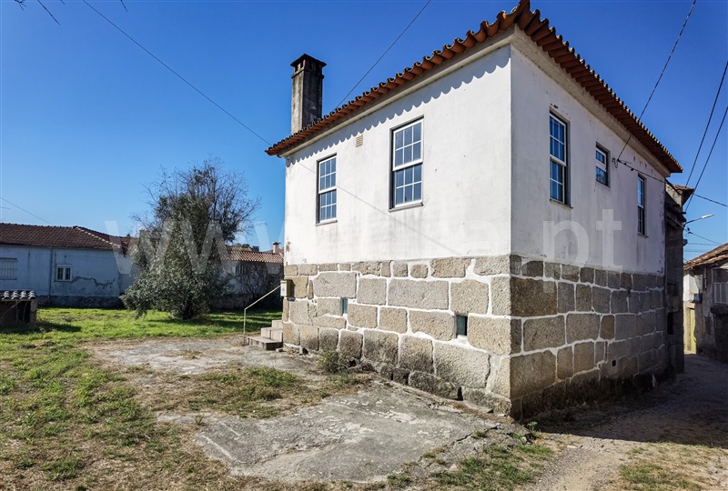Moradia T2 à venda em Lagares, Oliveira do Hospital — foto 2