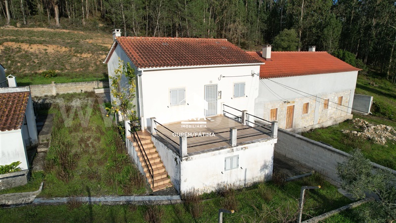 Moradia T2 / Ourém, Atouguia