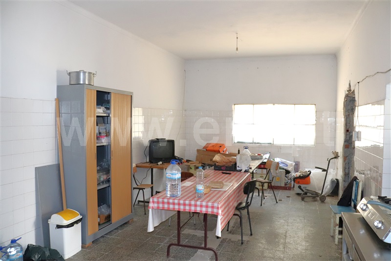 Moradia T2 com Terreno Ourém, Rio de Couros e Casal dos Bernardos - 1182100 - 16