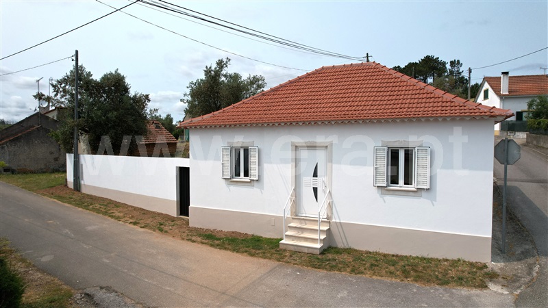 Moradia T2 / Ourém, Urqueira