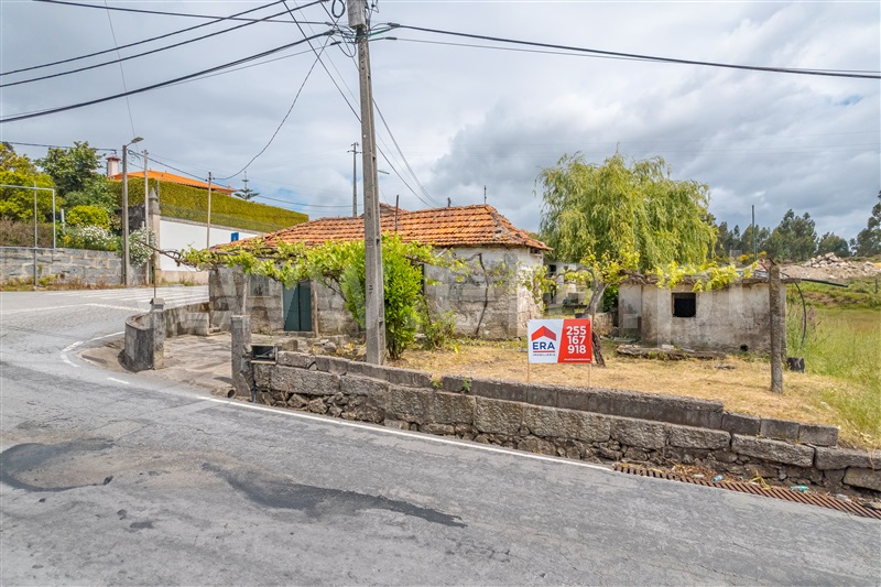 Moradia T2 / Paços de Ferreira, Meixomil