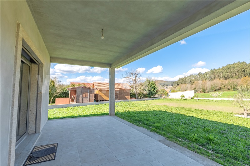 Moradia T2 à venda em Formariz e Ferreira, Paredes de Coura — foto 6