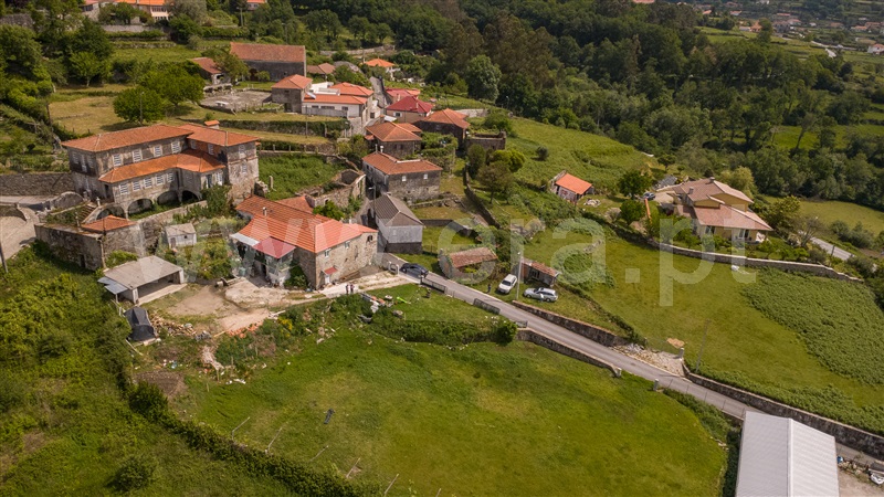 Moradia T2 / Paredes de Coura, Mozelos