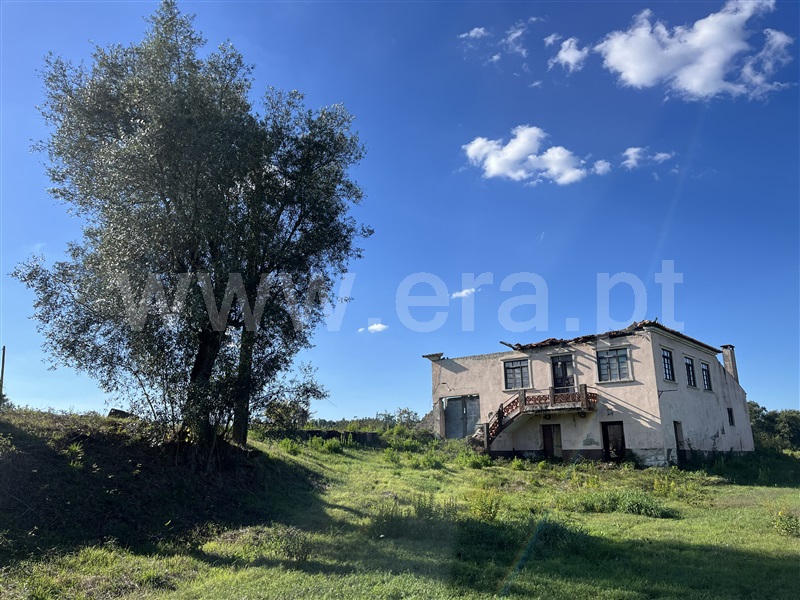 Moradia T2 / Pombal, Louriçal