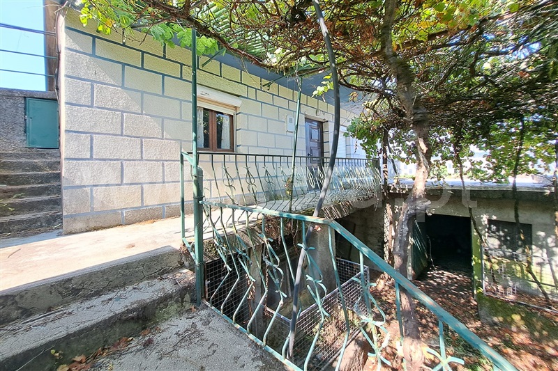 Moradia T2 / Ponte de Lima, Cabração