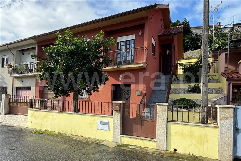 Moradia T2 / Ponte de Lima, Facha