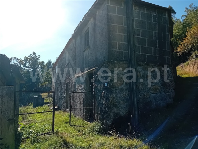 Moradia T2 / Ponte de Lima, Labrujó, Rendufe e Vilar do Monte