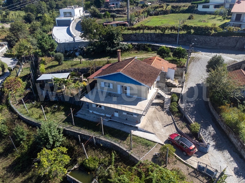 Moradia T2 à venda em Águas Santas e Moure, Póvoa de Lanhoso — foto 2