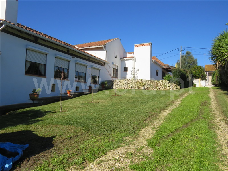 Moradia T2 Rio Maior, Asseiceira - 1295055 - 2