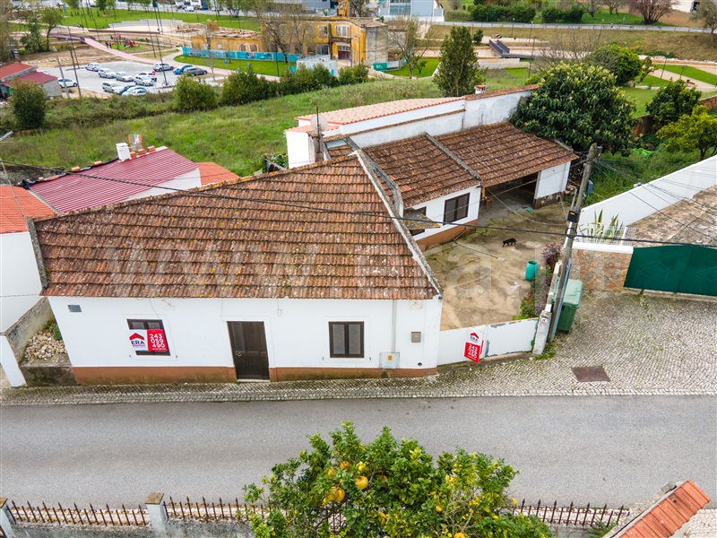 Moradia T2 Rio Maior - 1513333 - 3