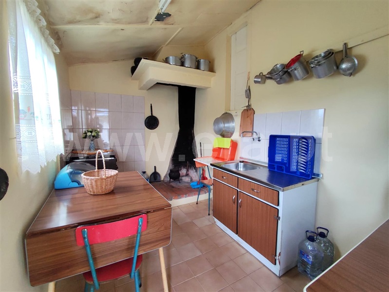 Moradia T2 Santa Marta de Penaguião, Lobrigos (São Miguel e São João Baptista) e Sanhoane - 1107580 - 7