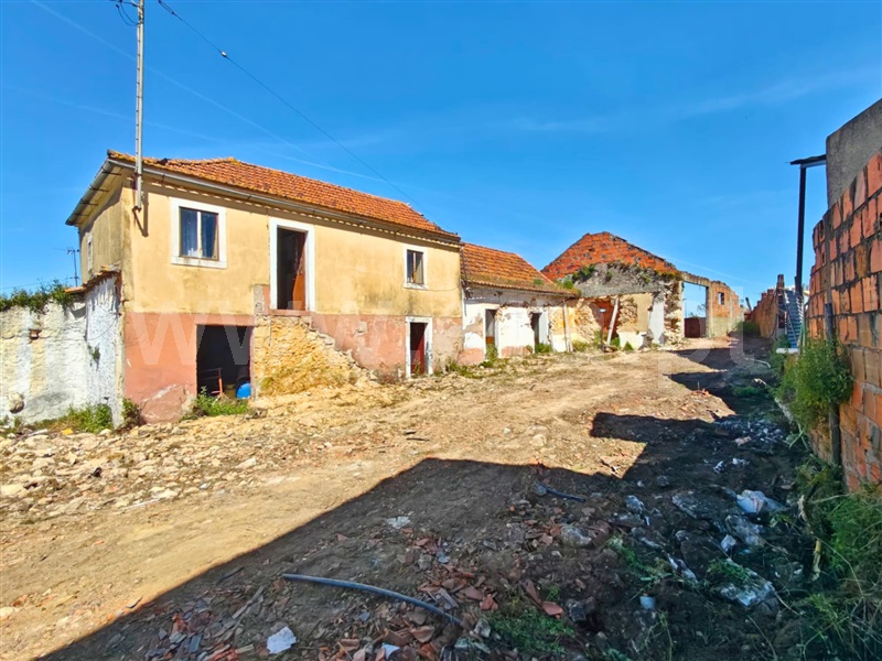 Moradia T2 / Santarém, Achete