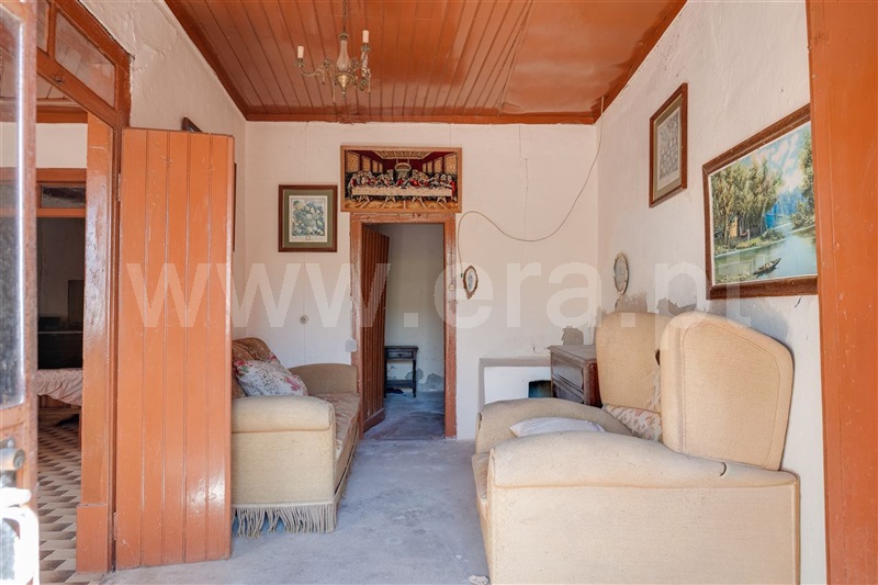 Moradia T2 à venda em Azoia de Cima e Tremês, Santarém — foto 3