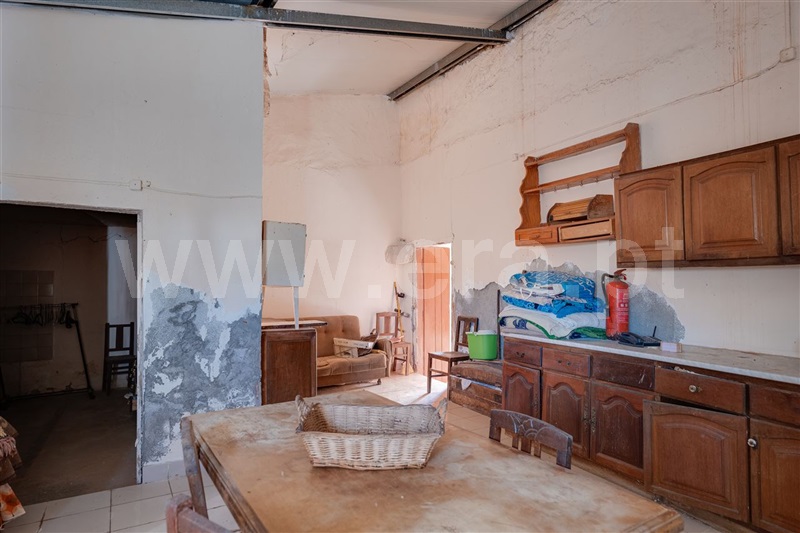 Moradia T2 à venda em Azoia de Cima e Tremês, Santarém — foto 5