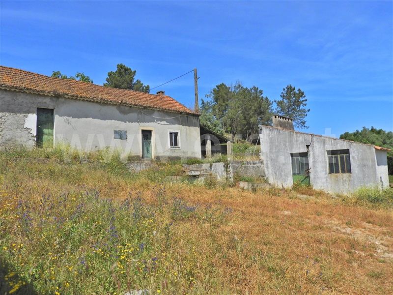Moradia T2 à venda em Póvoa da Isenta, Santarém — foto 2