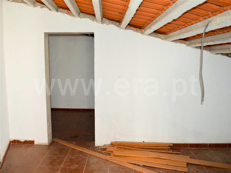 Moradia T2 à venda em Ribeira Santarém, Santarém — foto 10