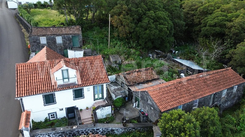 Moradia T2 / São Roque do Pico, Prainha