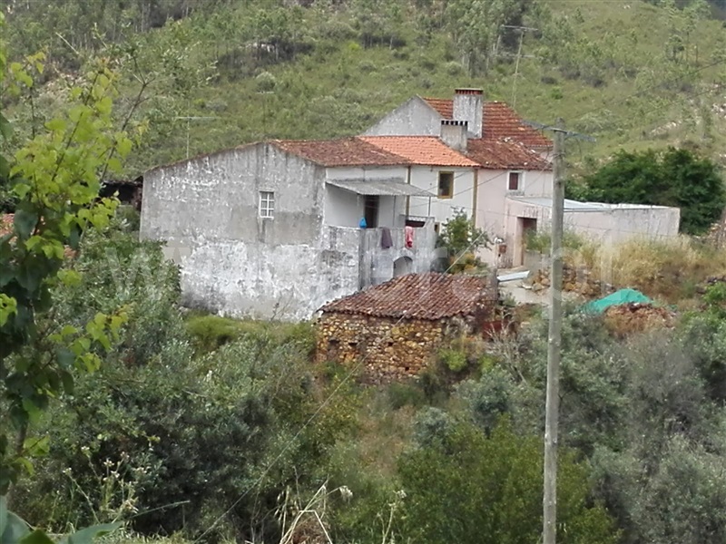 Moradia T2 / Sardoal, Santiago de Montalegre