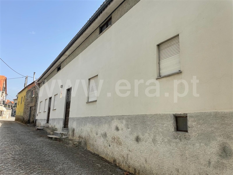 Moradia T2 Seia, Paranhos - 1501251 - 5
