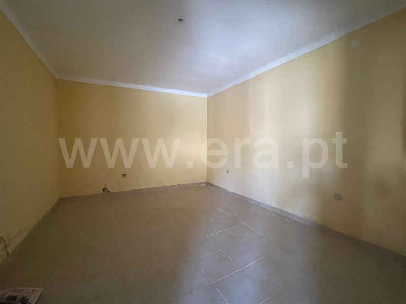 Moradia T2 Seia, Paranhos - 1501251 - 23