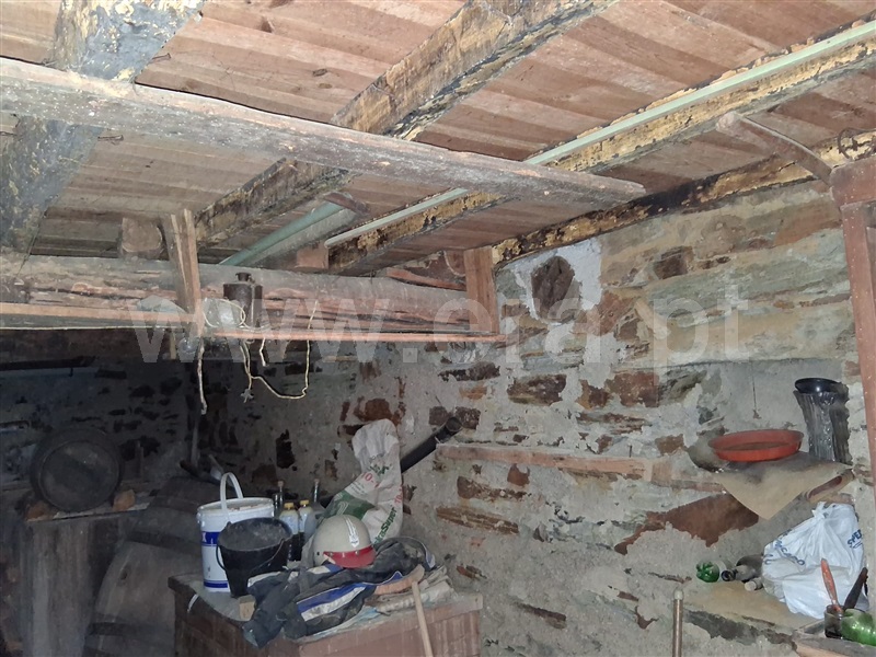 Moradia T2 à venda em Vila Cova À Coelheira, Seia — foto 2